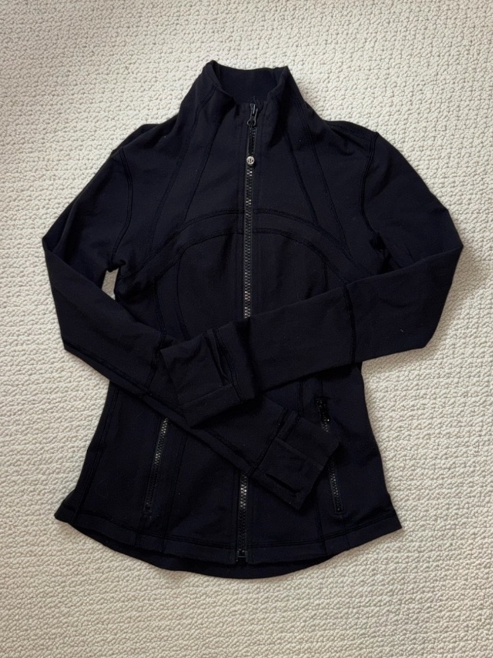 lululemon athletica Black zip up Define Jacket size 4